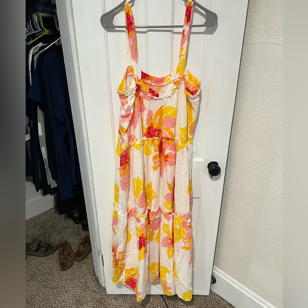Free People Maxi Dress. New With Tags. Absolutely Gorgeous Dress.